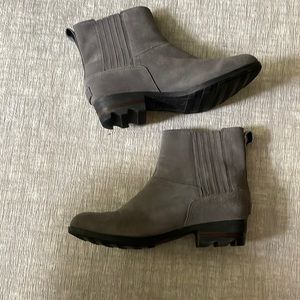 Sorel ankle height boots
